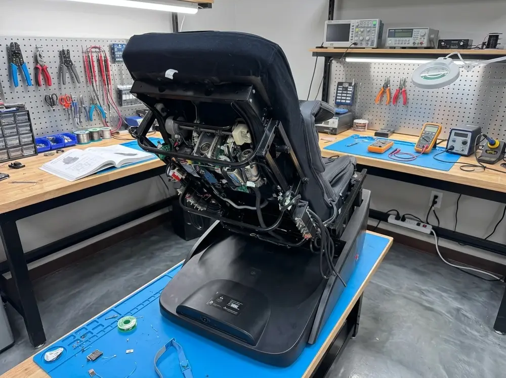 In-Home Power Recliner, Lift Chair & Massage Chair Repair Boston MA | ErgoAssembly background